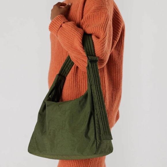 NWT Baggu Nylon Shoulder Bag - Bay Laurel - Picture 3 of 8